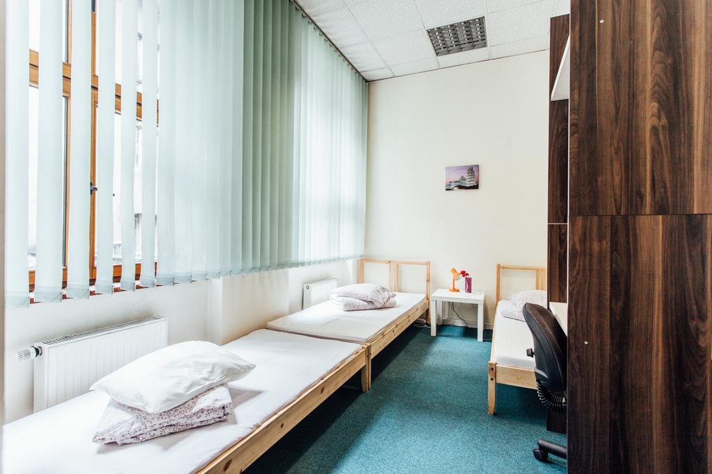 Hostel Kamienica Rynek 7 Katoviçe Dış mekan fotoğraf