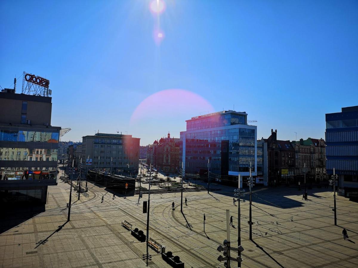 Hostel Kamienica Rynek 7 Katoviçe Dış mekan fotoğraf